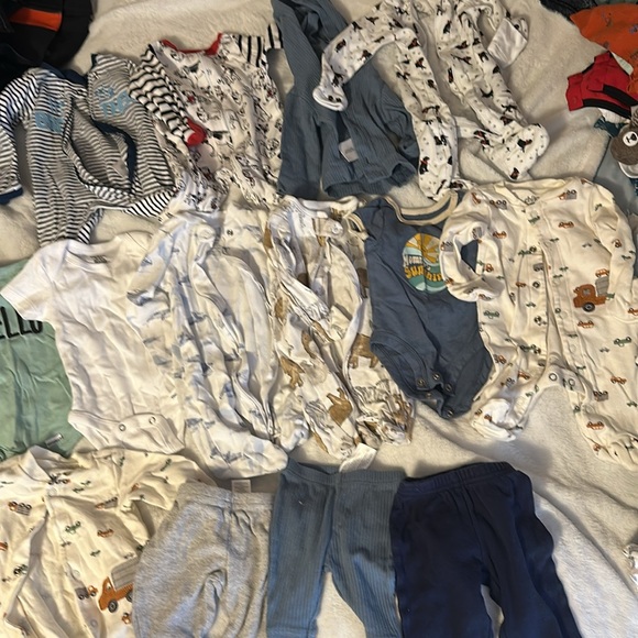 Newborn baby boy clothes - Picture 2 of 4